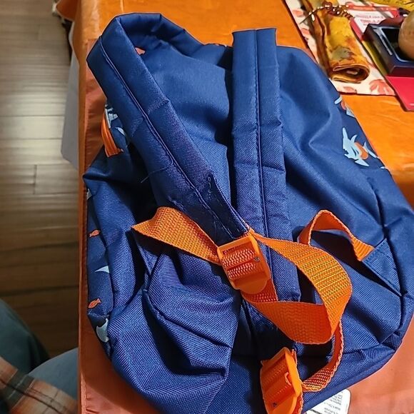 Shark Backpack - Picture 4 of 4